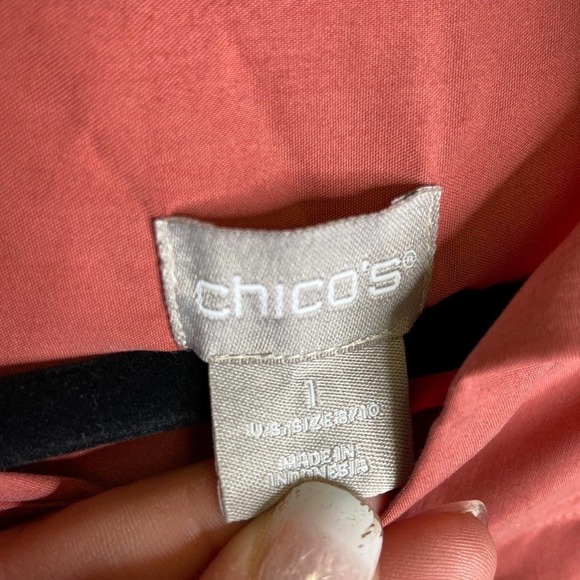 Chicos | Salmon Pink Rosey Colored Button Up Top - Picture 6 of 6